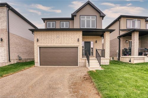 46 Ford Dr, Stratford, ON, N5A0L3 | Card Image