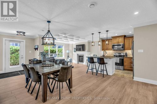 110-320 Sugarcreek Trail, London, ON, N6H0G3 | Card Image
