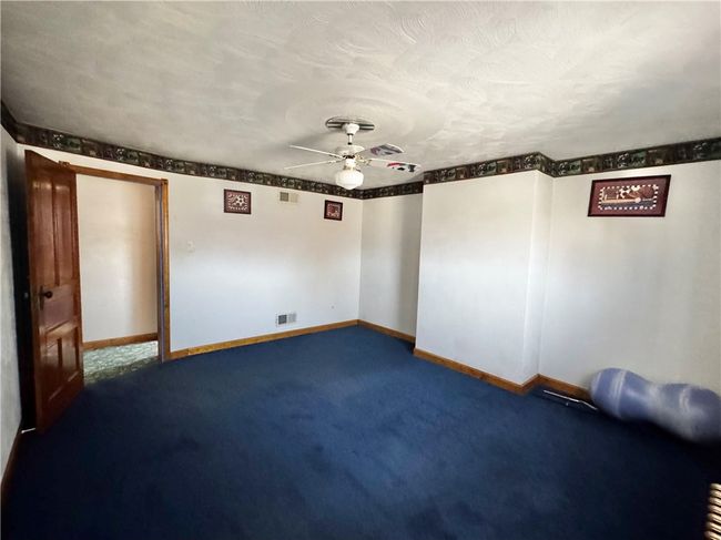 211 Stephens St, House other with 4 bedrooms, 4 bathrooms and 3 parking in Vanderbilt PA | Image 37