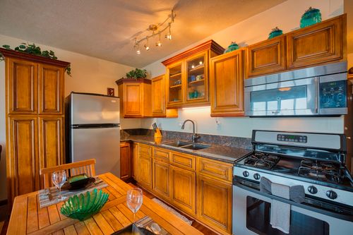 304-355 Orchid Manor, HILO, HI, 96720 | Card Image