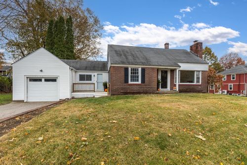 149 Jones Ave, Portsmouth, NH, 03801-5515 | Card Image