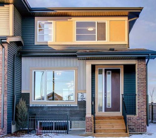 237 Cobblestone Gate Sw, Airdrie, AB, T4B5L3 | Card Image