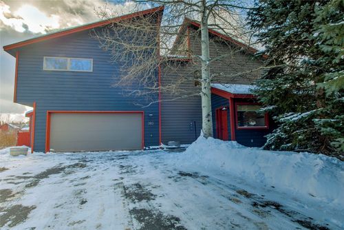 383 W Coyote Dr, Silverthorne, CO, 80498-9204 | Card Image