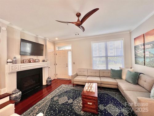 833 W 4th St, Charlotte, NC, 28202-1103 | Card Image