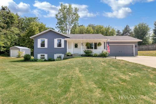 8330 45th St, Ada, MI, 49301-9227 | Card Image
