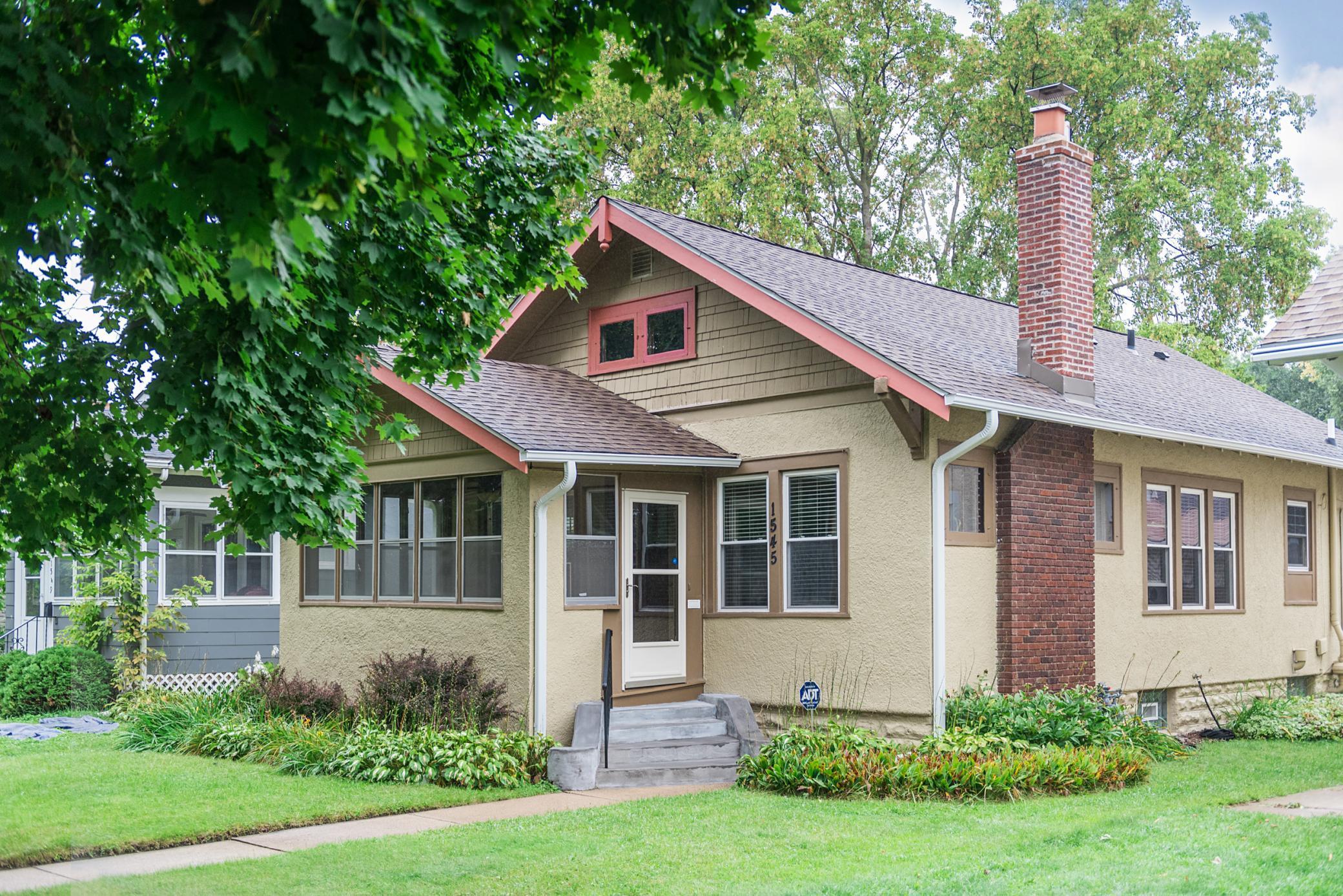 Osceola Ave, Saint Paul, MN 55105