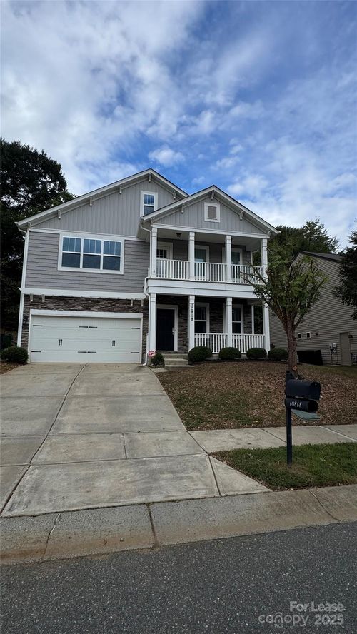10818 Cove Point Dr, Charlotte, NC, 28278-6944 | Card Image