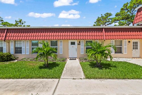 647 Marlboro Oval, Lake Worth, FL, 33467-2674 | Card Image