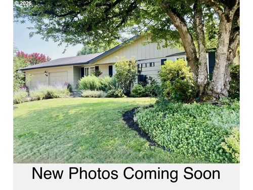 619 Blackstone St, Springfield, OR, 97477-1535 | Card Image