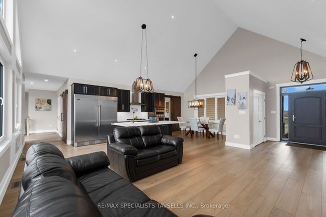 374170 - 6th Line, House other with 4 bedrooms, 3 bathrooms and 8 parking in Amaranth ON | Image 8