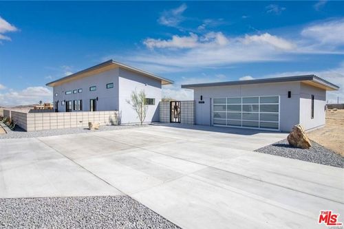 6655 Cascade Rd, Joshua Tree, CA, 92252 | Card Image