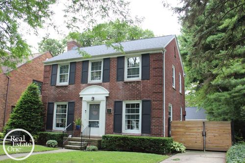 1337 Bishop Rd Road, Grosse Pointe Park, MI, 48230 | Card Image
