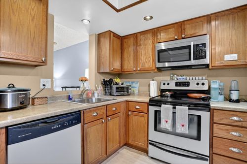 apt-101-7640 Nw 18th St, Margate, FL, 33063-3113 | Card Image