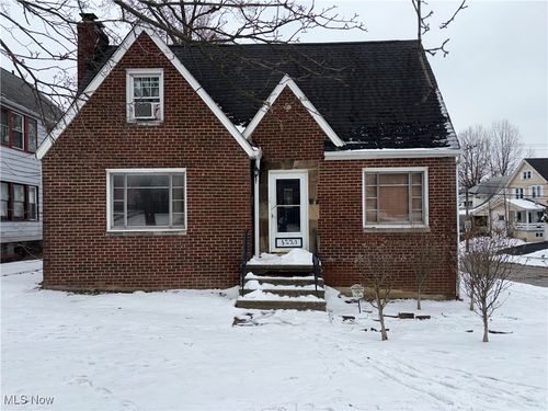 8220 Garfield Blvd, Cleveland, OH, 44125-1271 | Card Image