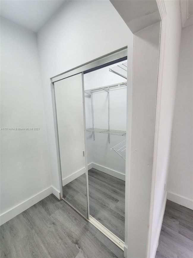 205 - 2101 Normandy Dr, Condo with 1 bedrooms, 1 bathrooms and null parking in Miami Beach FL | Image 23