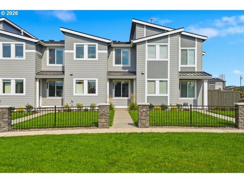 4268 Se Century Blvd, Hillsboro, OR, 97123 | Card Image