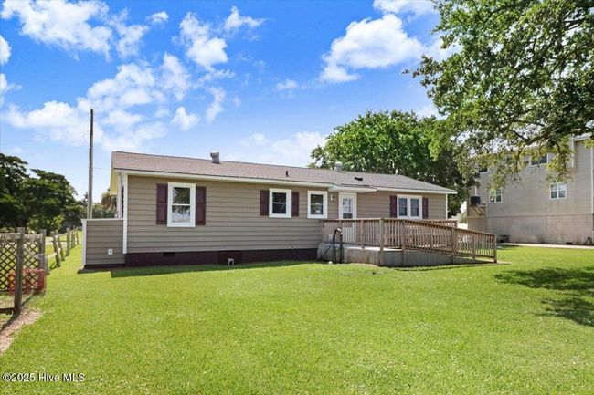123 Cedar Ln, House other with 2 bedrooms, 1 bathrooms and null parking in Cedar Point NC | Image 59
