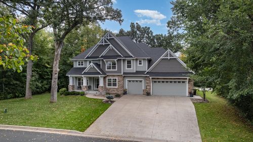 1410 Woodlands Ct Se, New Prague, MN, 56071-4182 | Card Image