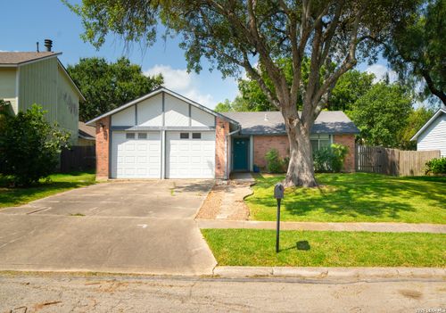 4726 Crested Grv, San Antonio, TX, 78217-1546 | Card Image