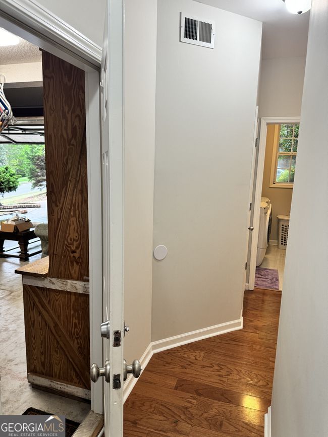 374 Persimmon Dr, House other with 5 bedrooms, 3 bathrooms and 8 parking in Sharpsburg GA | Image 16
