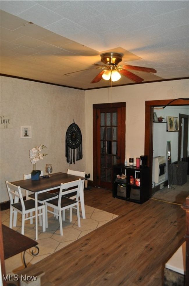 82 W 1 St St, House other with 5 bedrooms, 2 bathrooms and null parking in Frazeysburg OH | Image 21