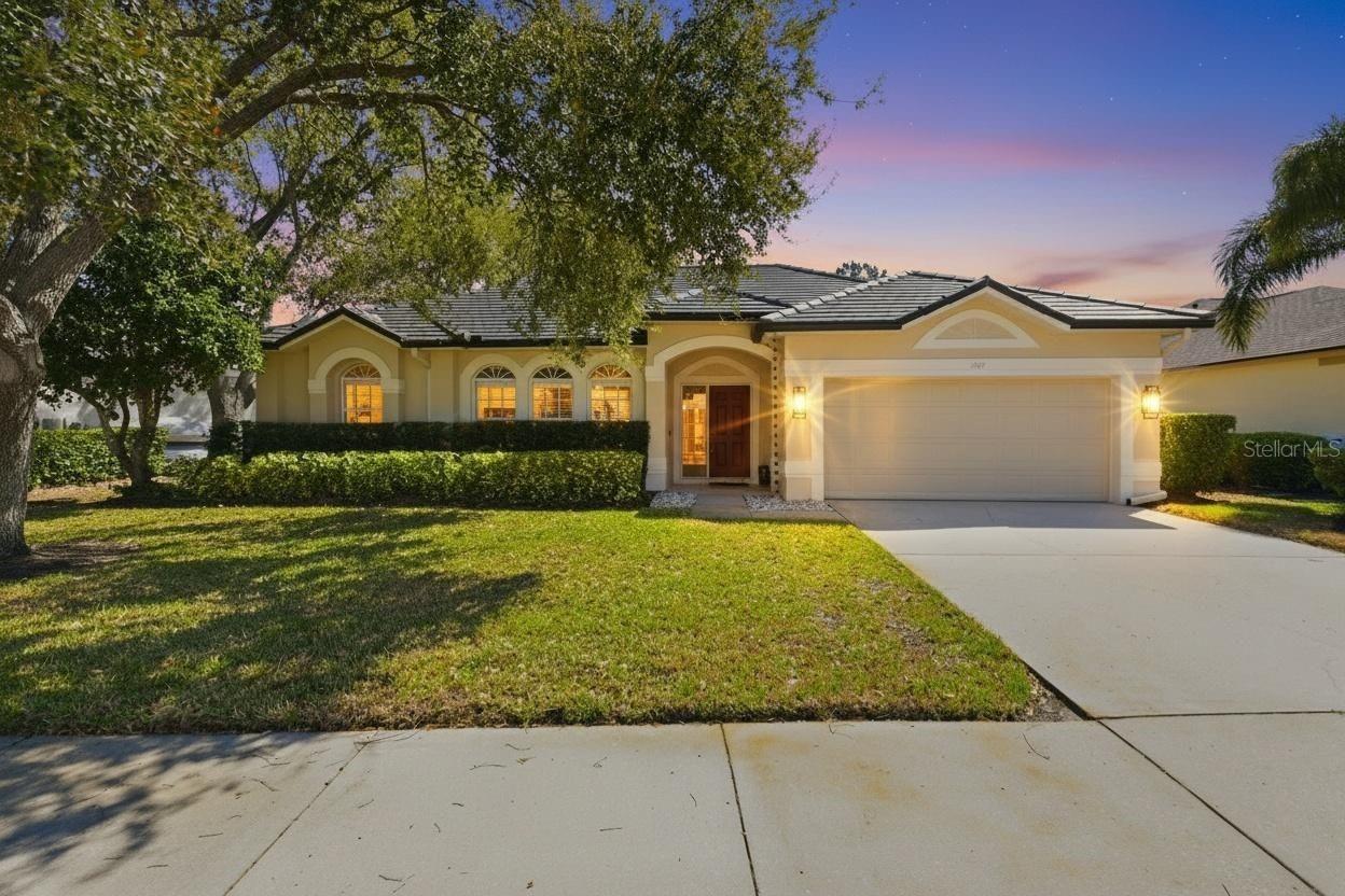 Residential in TARPON SPRINGS