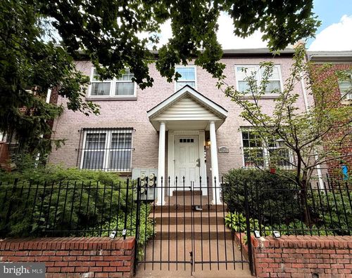 4-1840 D St Ne, WASHINGTON, DC, 20002-6631 | Card Image