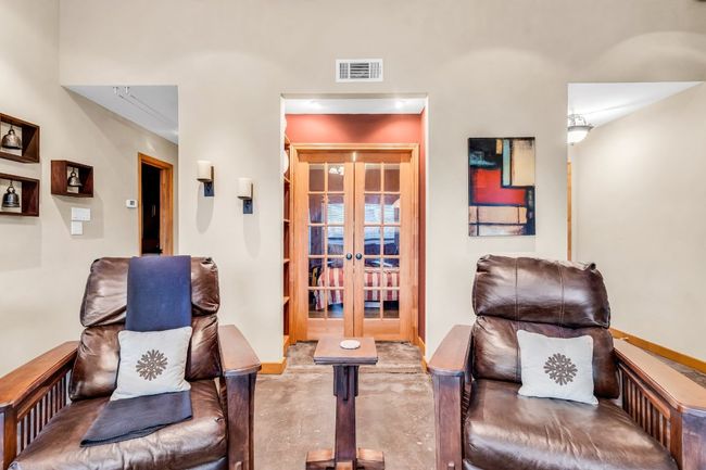 APT-305 - 1406 Windsor Rd, Condo with 2 bedrooms, 2 bathrooms and 2 parking in Austin TX | Image 19