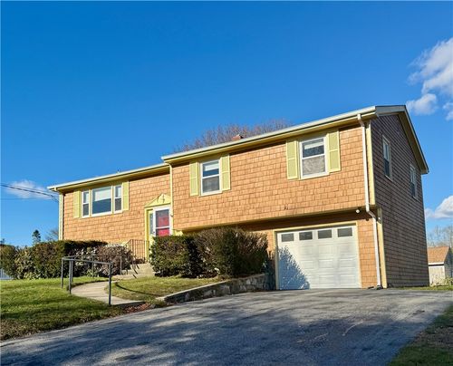178 Canonchet Dr, Portsmouth, RI, 02871-4234 | Card Image