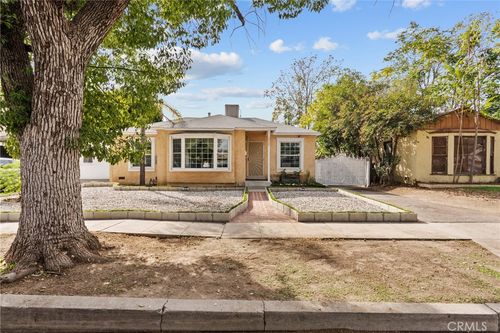 8829 Zeiler Ave, Arleta, CA, 91331-6246 | Card Image