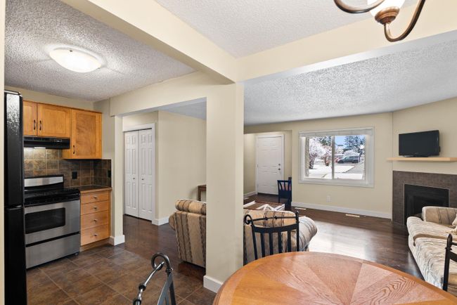45 Cedar Springs Gardens Sw, Home with 2 bedrooms, 1 bathrooms and 1 parking in Calgary AB | Image 16