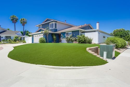 25001 Mackenzie St, Laguna Hills, CA, 92653-5082 | Card Image