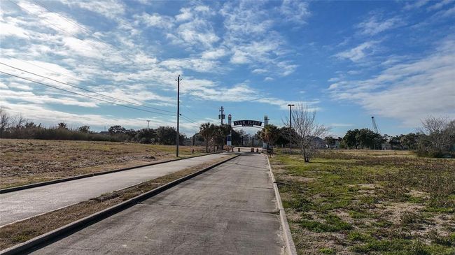 Groves Road access. | Image 9
