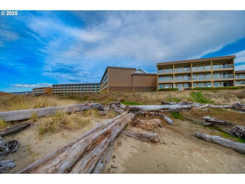 303-88416 1st Ave, Florence, OR, 97439-9112 | Card Image