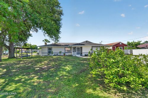 5500 17th Ave Sw, Naples, FL, 34116-5502 | Card Image