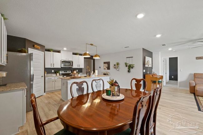 9336 Tara Cir, House other with 4 bedrooms, 2 bathrooms and null parking in Milton FL | Image 37