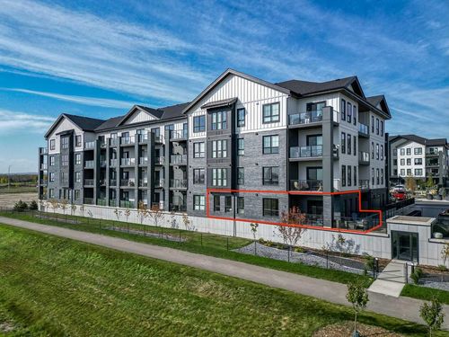 4110-100 Banister Dr, Okotoks, AB, T1S5Y5 | Card Image