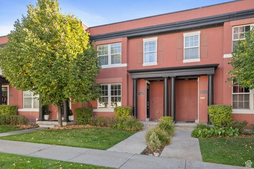 10647 S Oquirrh Lake Rd, South Jordan, UT, 84009-5700 | Card Image