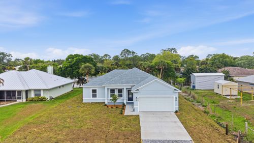 7825 92nd Ct, Vero Beach, FL, 32967-2718 | Card Image
