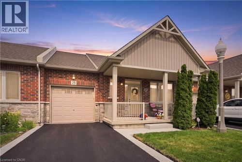 25 Stickland Lane, Binbrook, ON, L0R1C0 | Card Image