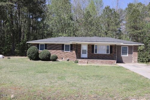 6591 Goldsboro Rd, Wade, NC, 28395-8809 | Card Image