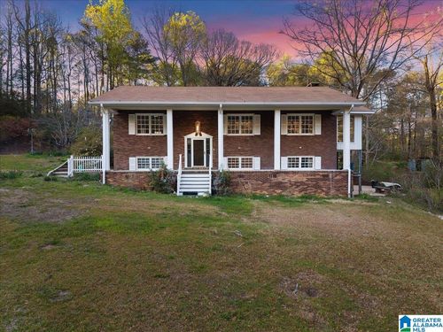 2632 Appleberry Rd, Irondale, AL, 35210-1202 | Card Image