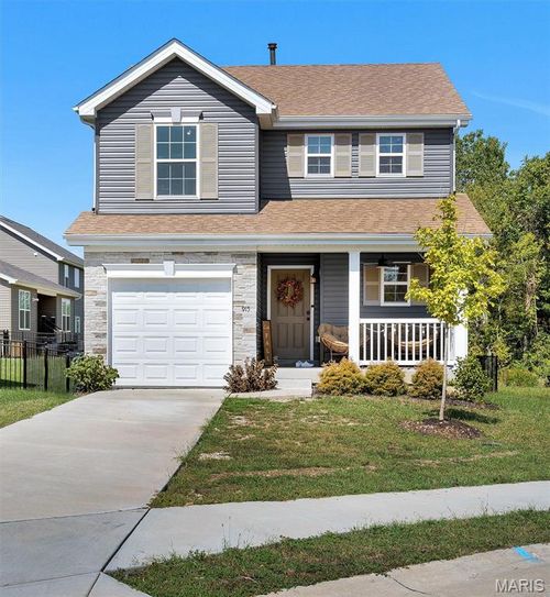915 Walnut Point Dr, Imperial, MO, 63052-3019 | Card Image