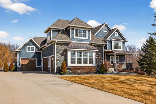 1738 S 40th Ct, West Des Moines, IA, 50265-5817 | Card Image