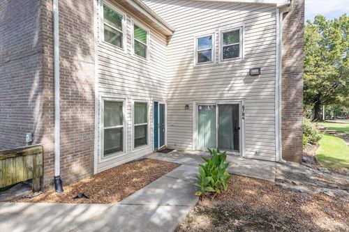 6784-6784 Enchanted Oak Pl, Memphis, TN, 38120-4501 | Card Image