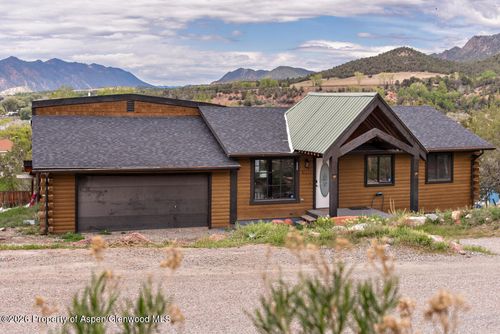 319 Glen Eagle Cir, New Castle, CO, 81647-9767 | Card Image