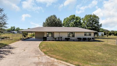 2101 Vineyard Street, House other with 3 bedrooms, 2 bathrooms and null parking in Davis OK | Image 3