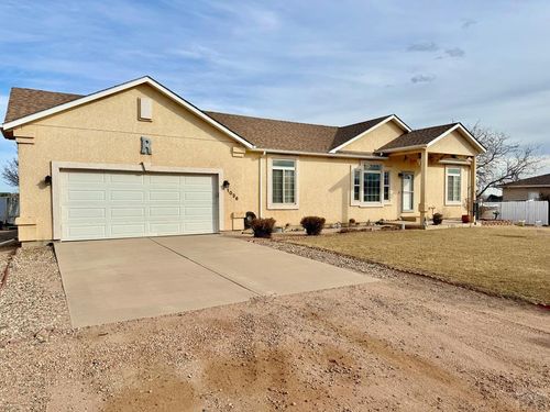 1036 S Los Charros Dr, Pueblo West, CO, 81007-6165 | Card Image