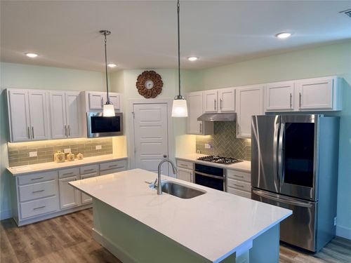 10923 Eva Mae Blvd, Midlothian, TX, 76065-2818 | Card Image