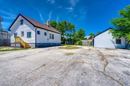 4808 Pearl Rd, Cleveland, OH, 44109-5144 | Card Image